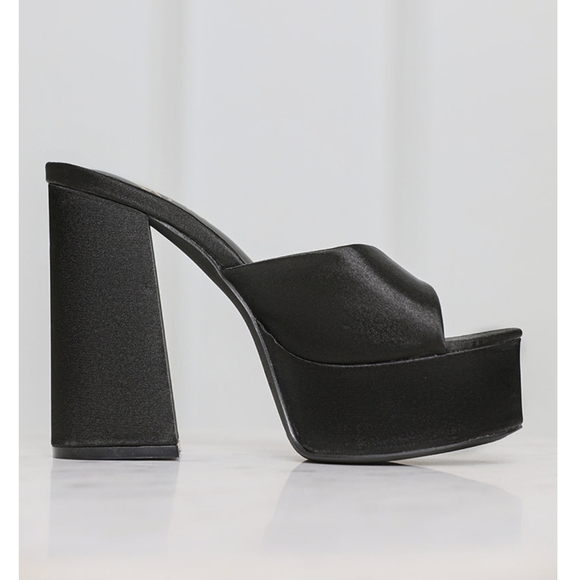 ๐๐๐ ๐๐๐ค๐ฏ๐๐๐๐๐ ๐จ๐๐๐๐๐๐๐๐ ๐บ๐๐๐๐ ๐ท๐๐๐๐๐๐๐ - Picture 1 of 3